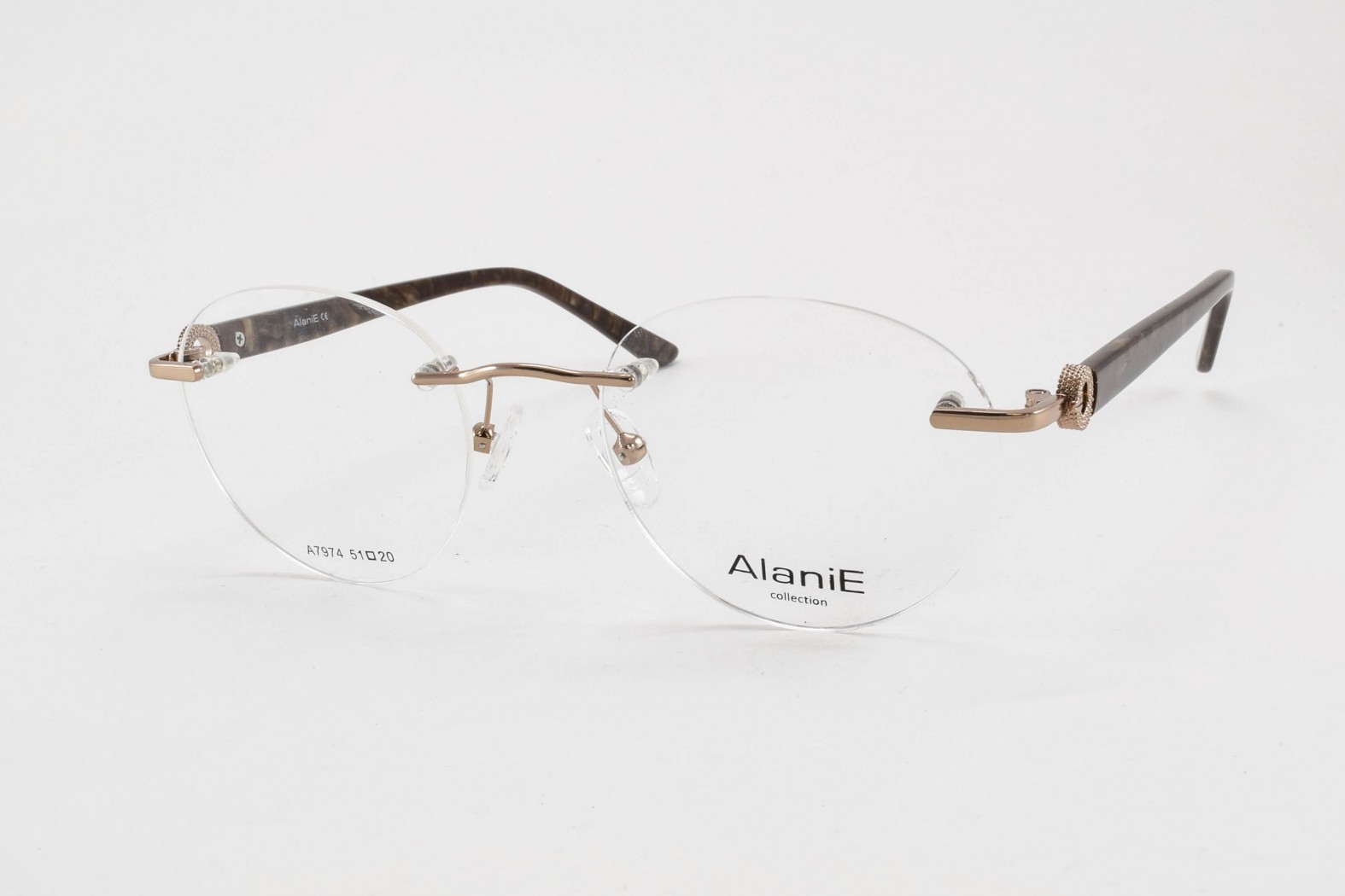 ALANIE 7974 C4