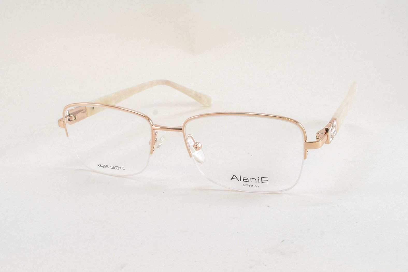 ALANIE 8055 C1