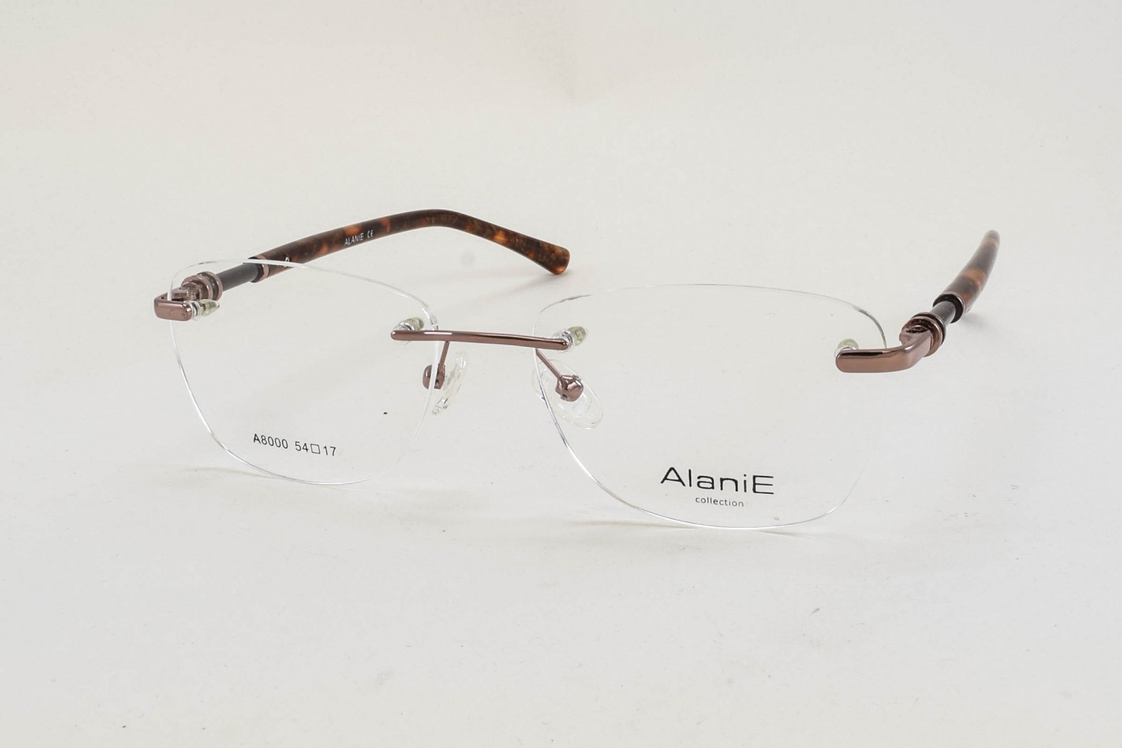 ALANIE 8000 C4