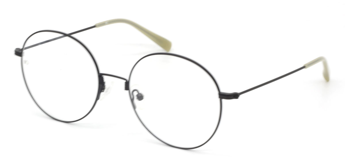 AVO Amadeo 04