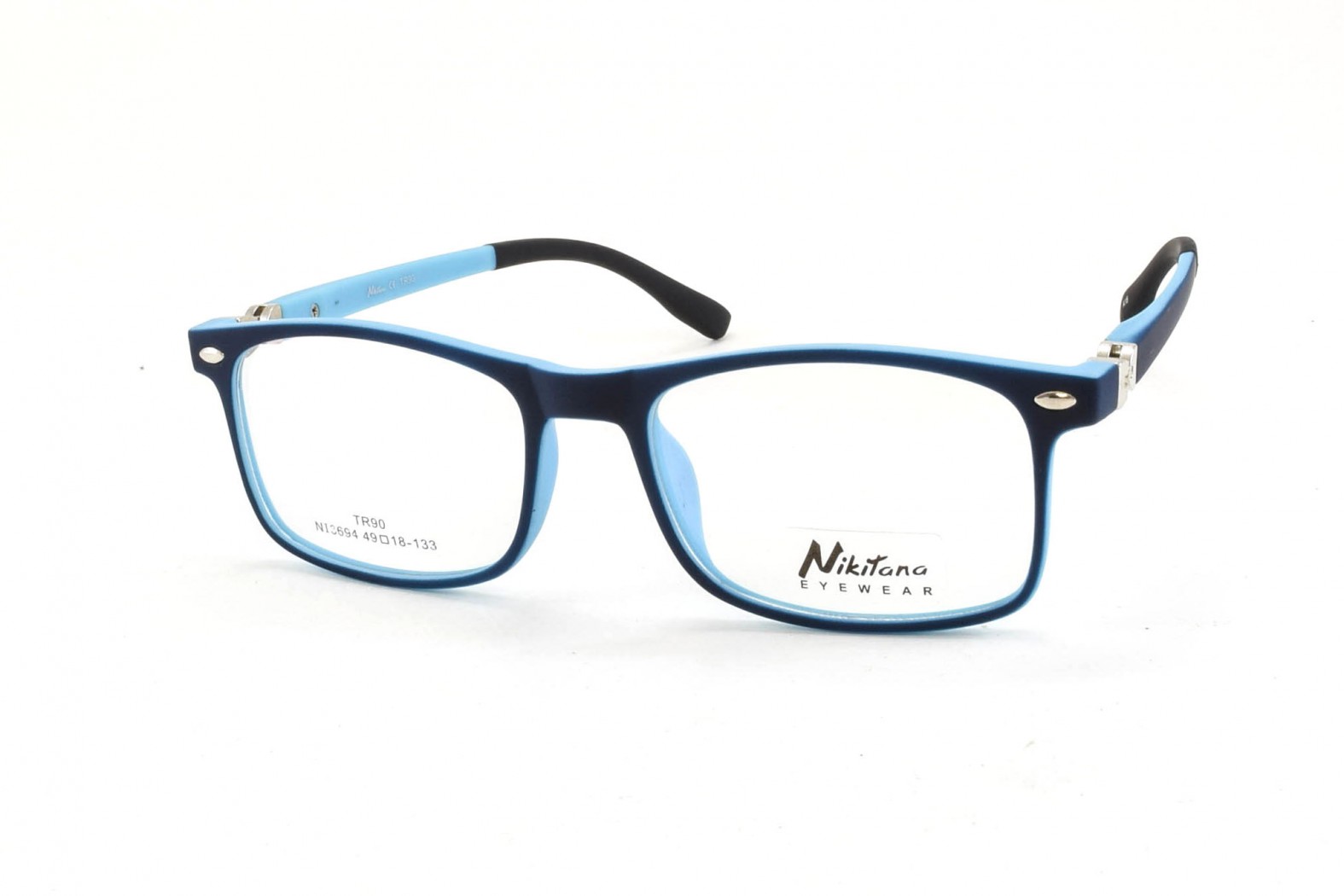 NIKITANA 3694 A15