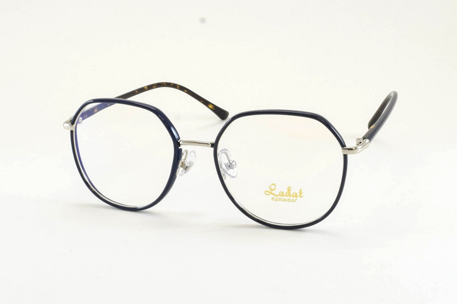 LADAT 01349 C8
